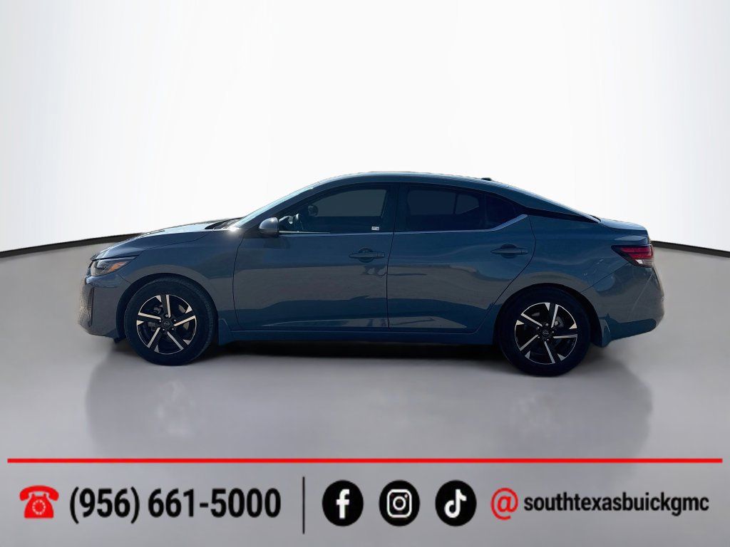 Used 2025 Nissan Sentra SV FWD image 4