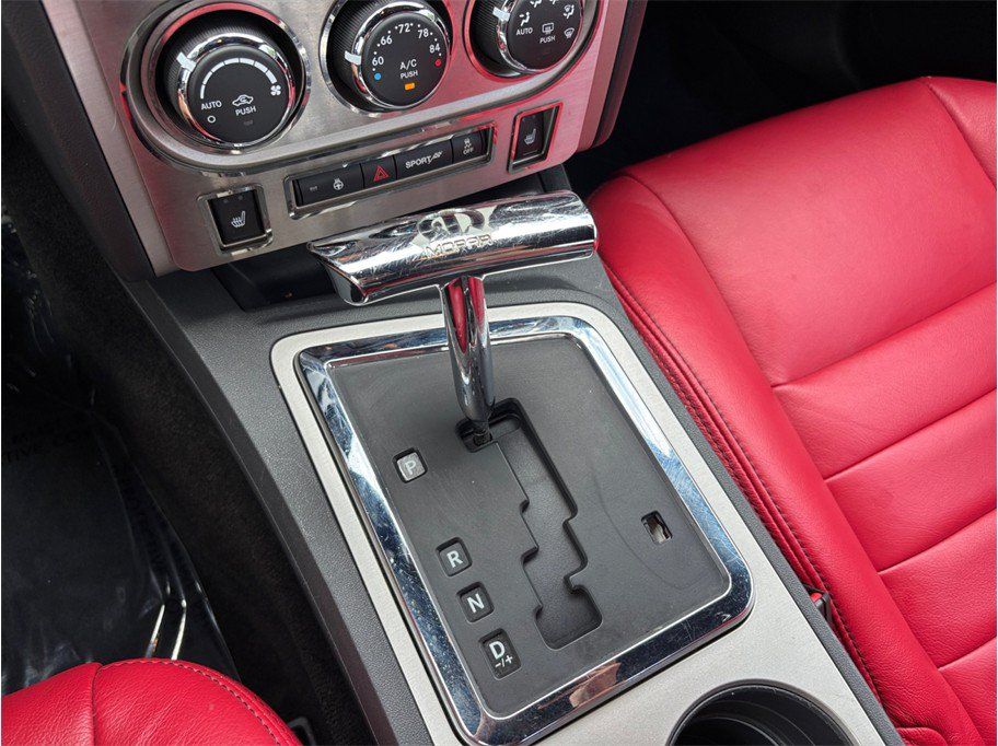 Used 2012 Dodge Challenger SRT8 w/ Premium Sound Group RWD image 28