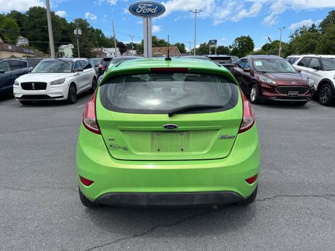 Used 2015 Ford Fiesta SE w/ Comfort Package FWD image 7