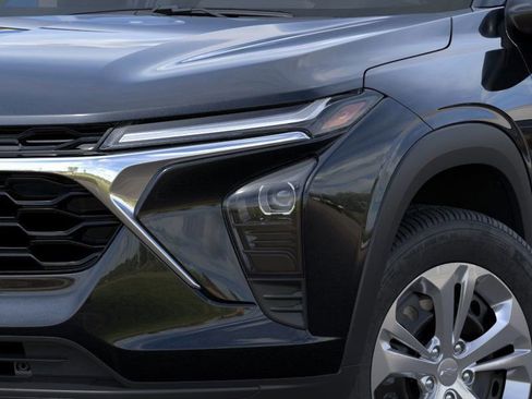 New 2026 Chevrolet Trax LS FWD image 10