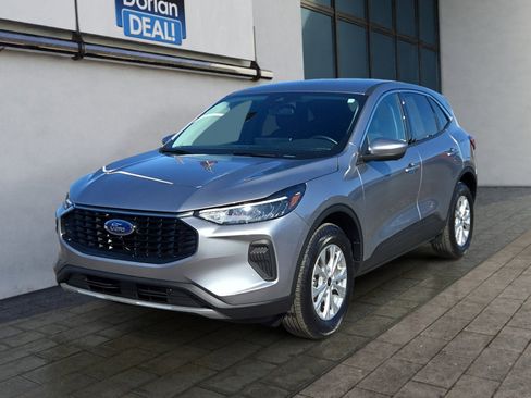 Certified 2024 Ford Escape Active w/ Tech Pack #2 image 7