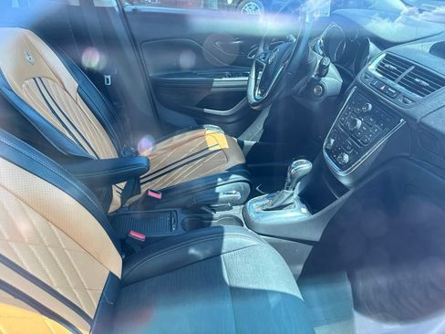 Used 2016 Buick Encore Convenience FWD image 23