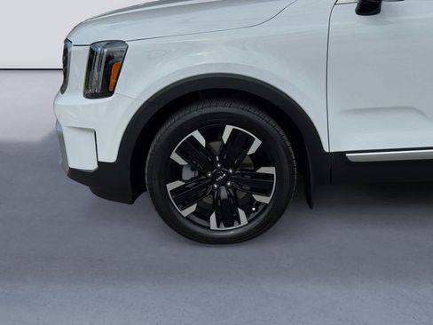Used 2024 Kia Telluride SX Prestige AWD/4WD image 9