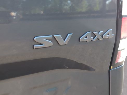 Used 2023 Nissan Frontier SV w/ SV Convenience Package image 34