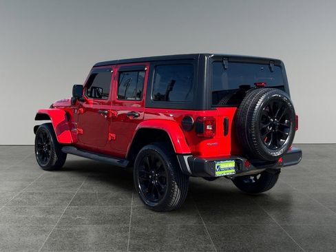 Used 2021 Jeep Wrangler Unlimited Sahara w/ Safety Group AWD/4WD image 8