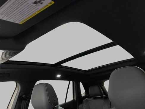 New 2026 Volkswagen Tiguan SE R-Line image 27