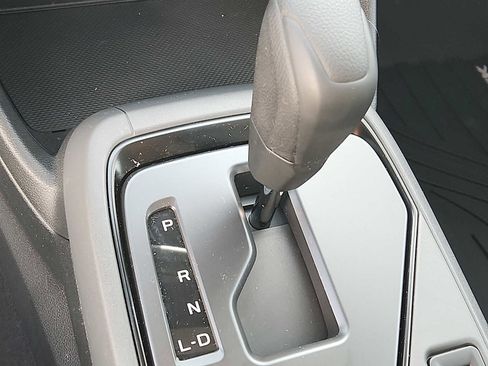 Certified 2025 Subaru Crosstrek 2.0i image 14