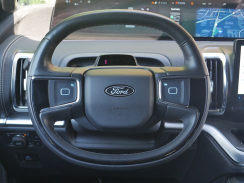 Certified 2025 Ford Expedition Max Platinum w/ Stealth Appearance Package AWD/4WD image 7