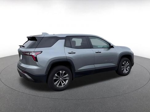 Used 2025 Chevrolet Equinox LT image 12