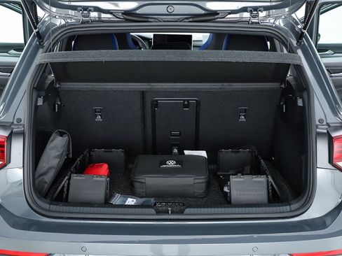 New 2026 Volkswagen Golf 2.0T Hatchback image 67