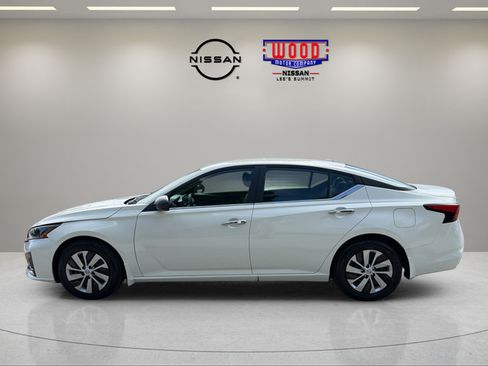 Certified 2025 Nissan Altima 2.5 S FWD image 4