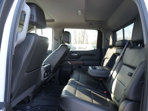 Used 2022 GMC Sierra 1500 SLT w/ SLT Premium Package image 18