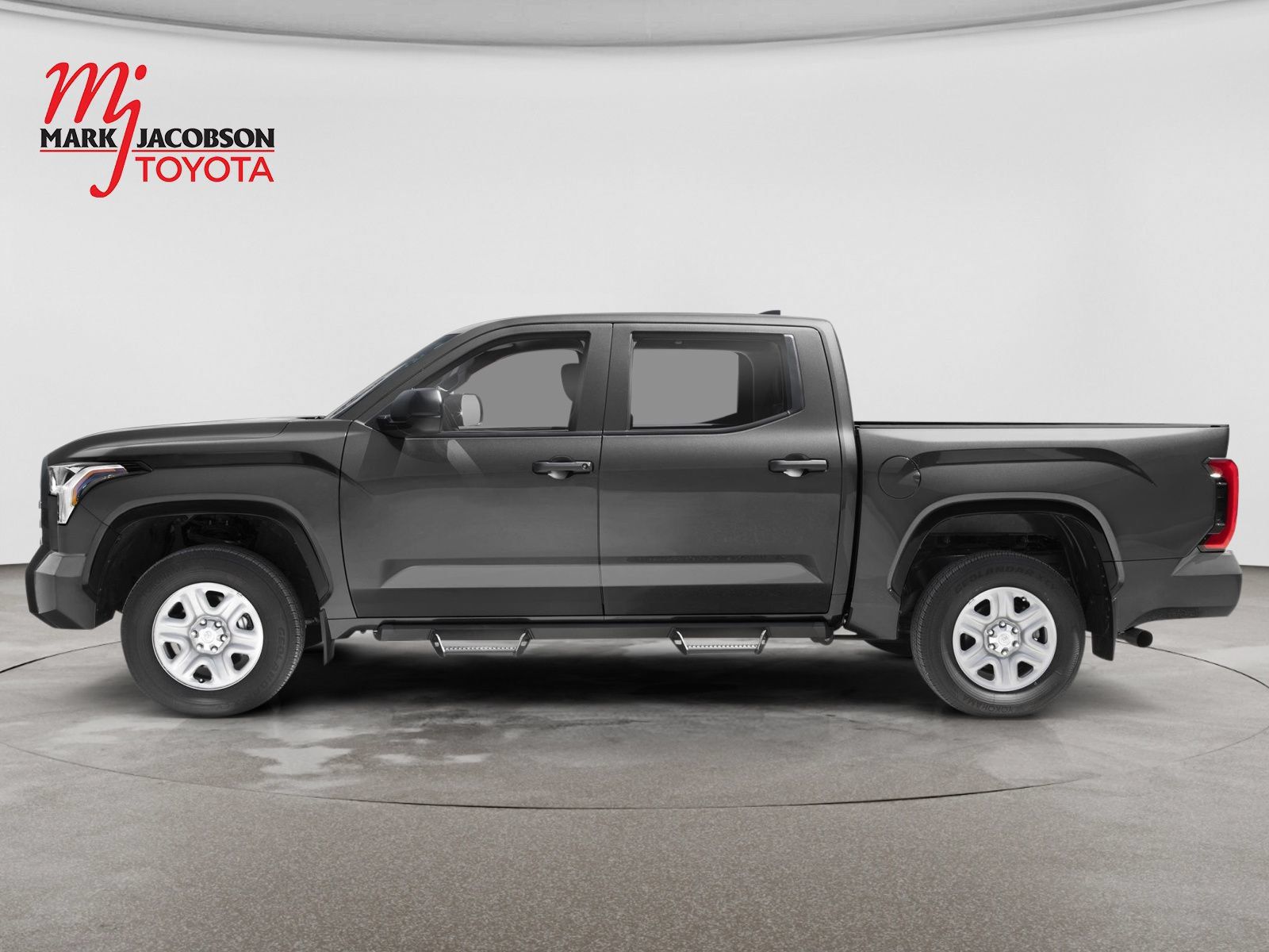 Used 2023 Toyota Tundra SR w/ SR Tow Package AWD/4WD image 5