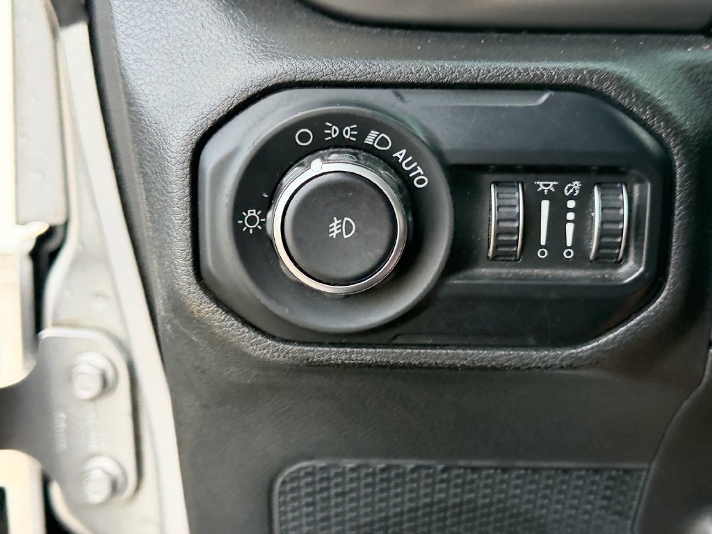 Used 2020 Jeep Wrangler Unlimited Sport S AWD/4WD image 23