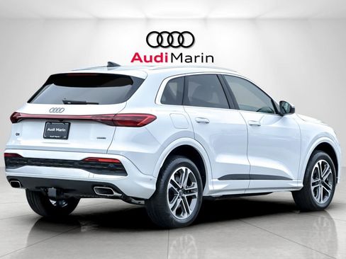 New 2025 Audi Q5 Premium image 5