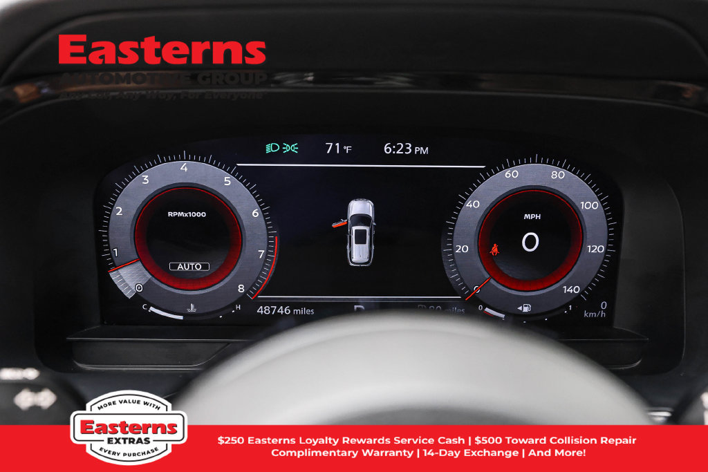 Used 2023 Nissan Pathfinder Platinum w/ Cargo Package AWD/4WD image 19