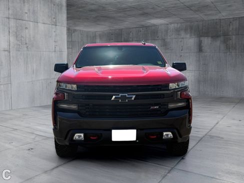 Used 2019 Chevrolet Silverado 1500 LT Trail Boss AWD/4WD image 9