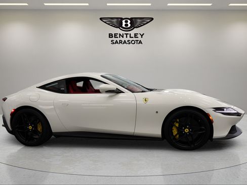 Used 2023 Ferrari Roma RWD image 4