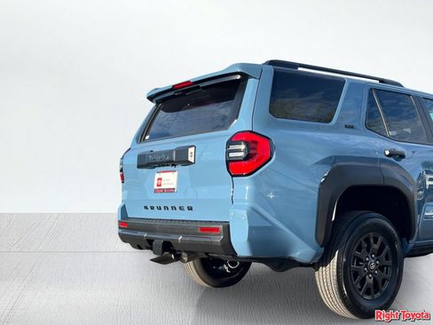 Certified 2025 Toyota 4Runner SR5 RWD image 12