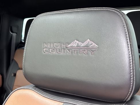 Used 2022 Chevrolet Silverado 2500 High Country w/ Z71 Off-Road Package AWD/4WD image 24