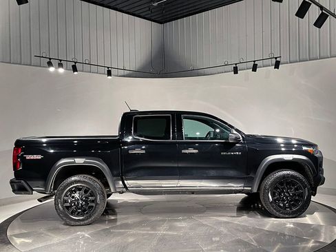 Used 2023 Chevrolet Colorado Trail Boss w/ Advanced Trailering Package image 10