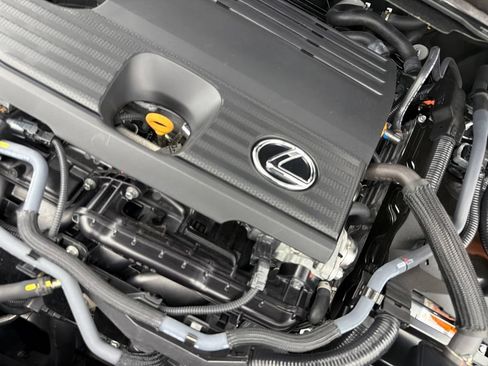 Used 2025 Lexus RX 350 w/ Convenience Package AWD/4WD image 30