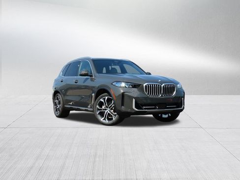 New 2026 BMW X5 xDrive40i w/ Executive Package image 1