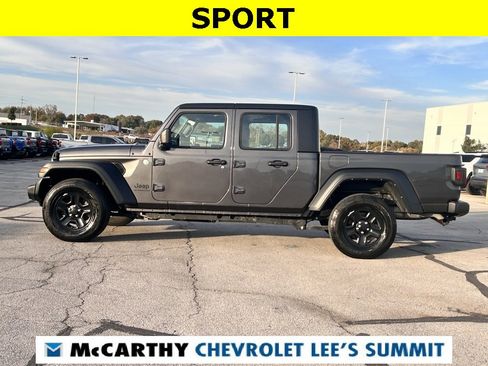 Used 2021 Jeep Gladiator Sport image 11