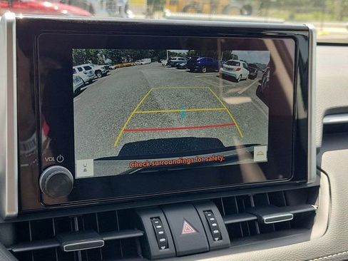 Used 2024 Toyota RAV4 XLE Premium FWD image 27