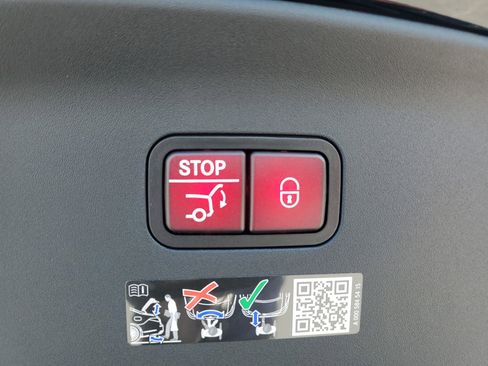 New 2026 Mercedes-Benz AMG GT 53 image 9