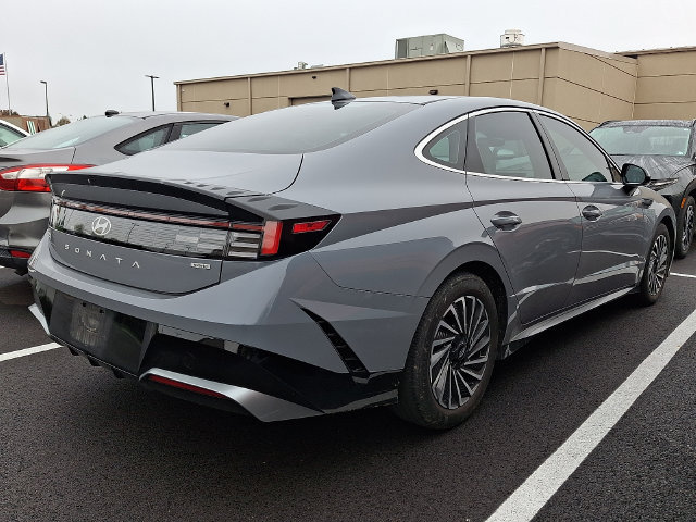 Certified 2024 Hyundai Sonata SEL FWD image 5