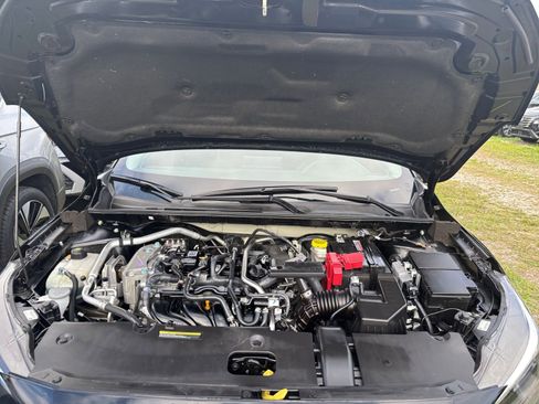 Used 2025 Nissan Sentra SV FWD image 33