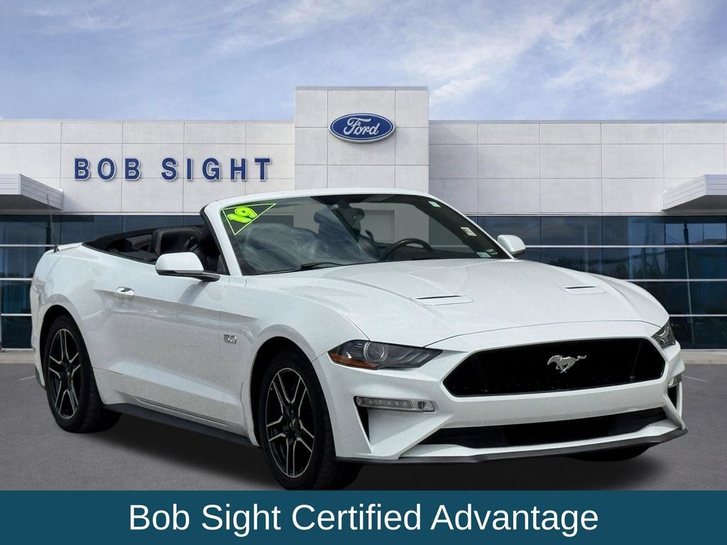 Used 2019 Ford Mustang GT Premium RWD image 4