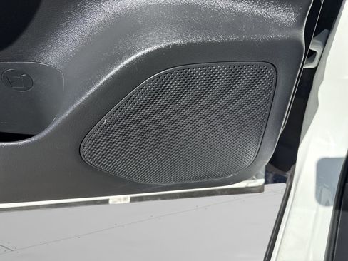 Used 2023 Nissan Rogue S FWD image 23