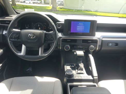 Used 2026 Toyota 4Runner SR5 AWD/4WD image 10
