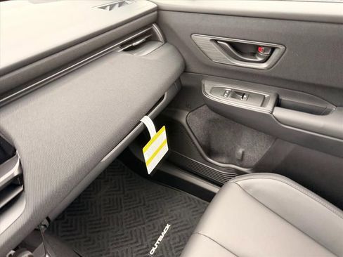 New 2026 Subaru Outback Premium AWD/4WD image 13