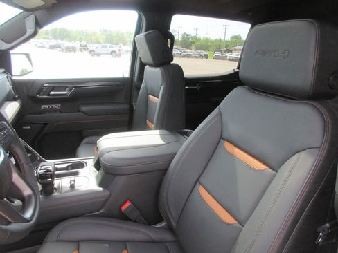 New 2026 GMC Sierra 1500 AT4 AWD/4WD image 12