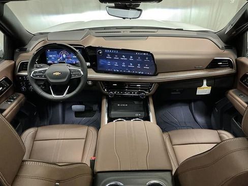 New 2026 Chevrolet Suburban High Country AWD/4WD image 20