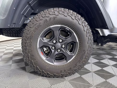 Used 2022 Jeep Gladiator Rubicon w/ LED Lighting Group image 19