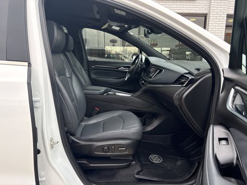 Used 2024 Buick Enclave Essence w/ Experience Buick Package image 12