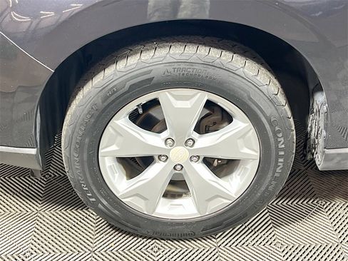 Used 2015 Subaru Forester 2.5i Premium w/ All-Weather Package image 28