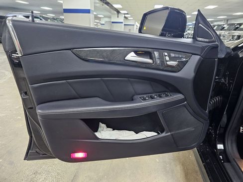 Used 2017 Mercedes-Benz CLS 550 image 11