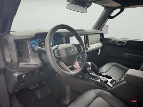 New 2026 Ford Bronco Badlands AWD/4WD image 10