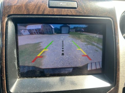 Used 2013 Ford F150 Platinum AWD/4WD image 22