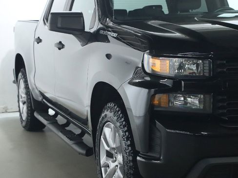 Used 2021 Chevrolet Silverado 1500 Custom image 9