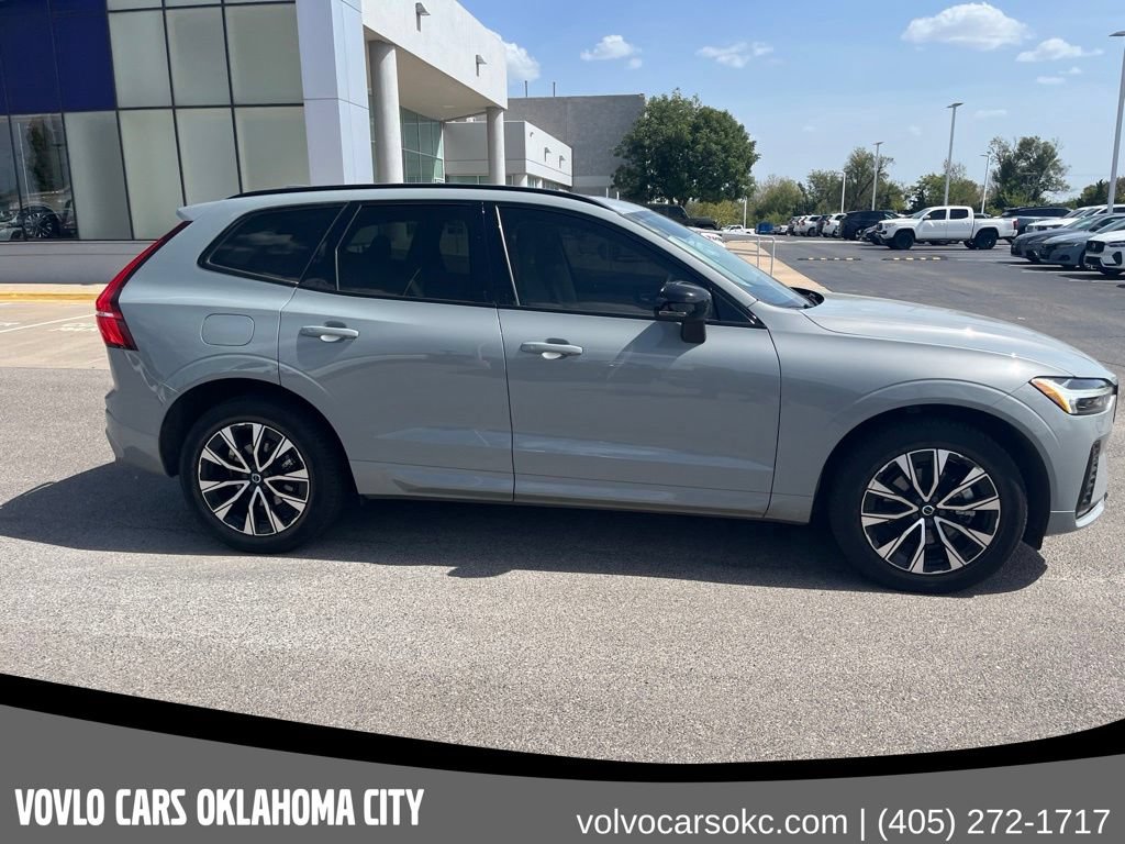 Certified 2024 Volvo XC60 B5 Core w/ Protection Package Premier AWD/4WD image 4
