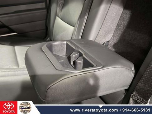 Used 2024 Toyota Tundra Limited image 17