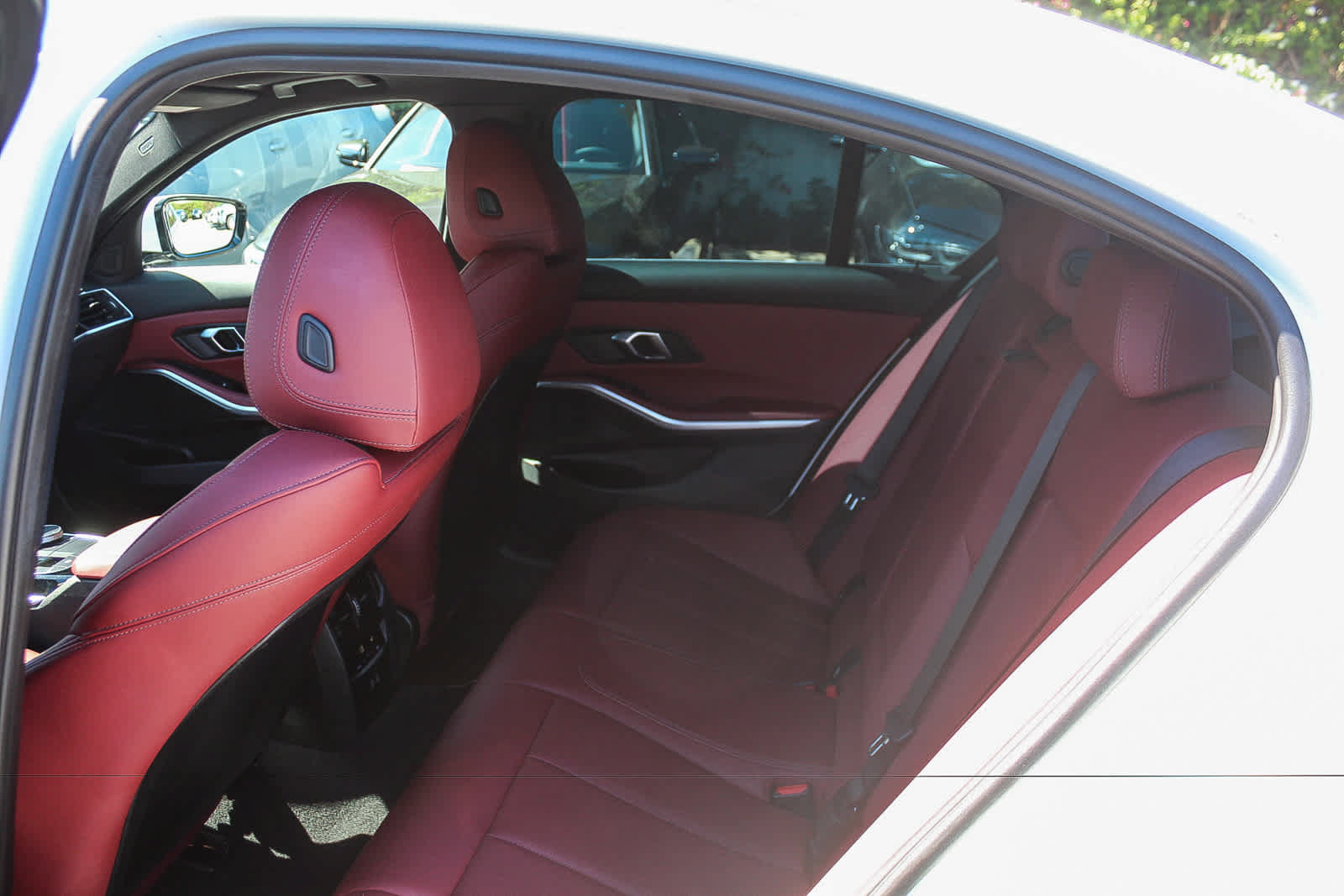 Used 2024 BMW 330i Sedan w/ Premium Package RWD image 22
