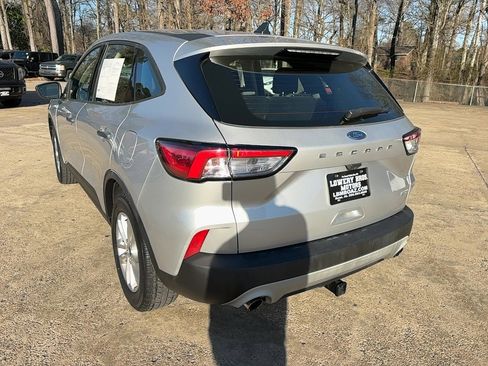 Used 2020 Ford Escape S image 6