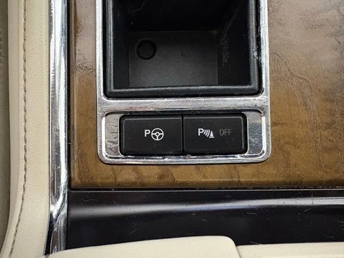 Used 2019 Ford Expedition Platinum RWD image 36